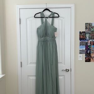 Elegant Green Evening Gown